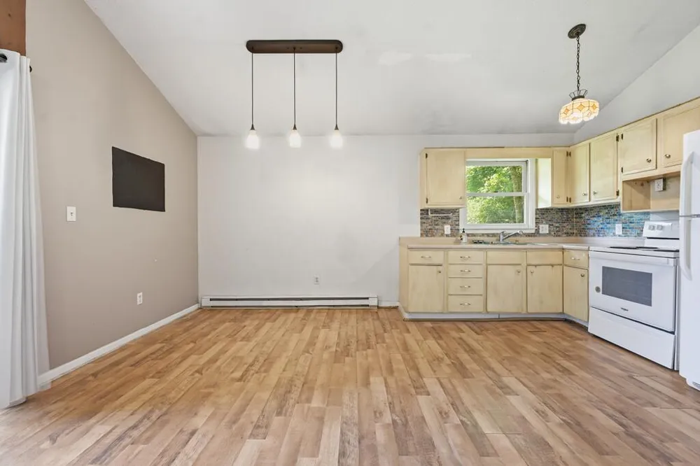 Wake Robin Drive Cullowhee, NC 28723
