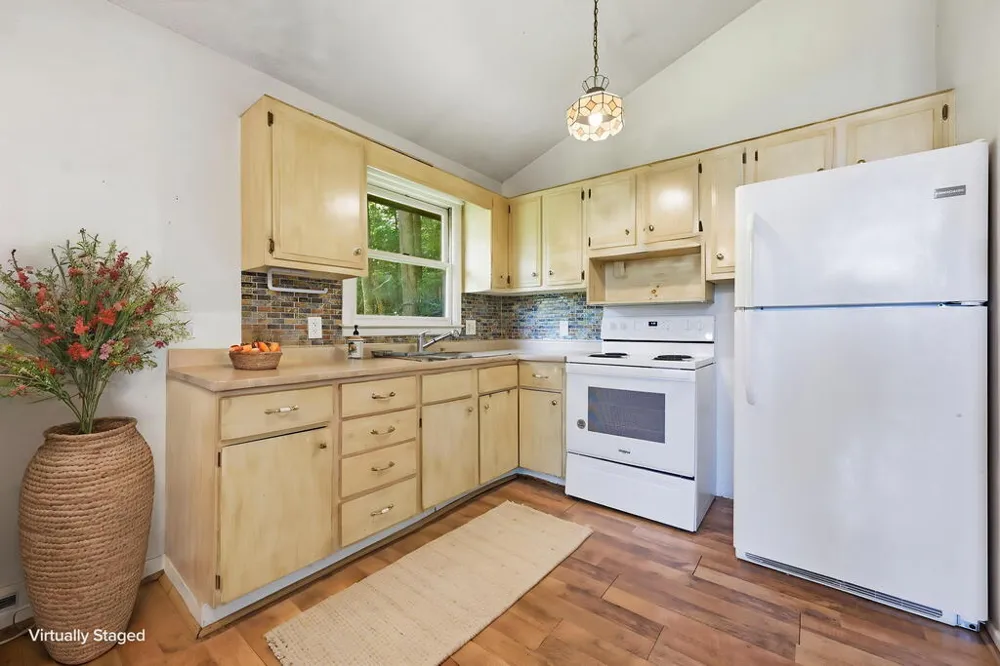 Wake Robin Drive Cullowhee, NC 28723