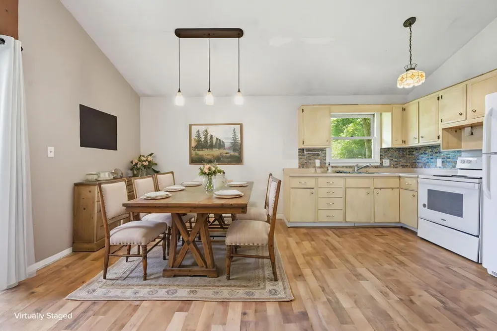Wake Robin Drive Cullowhee, NC 28723