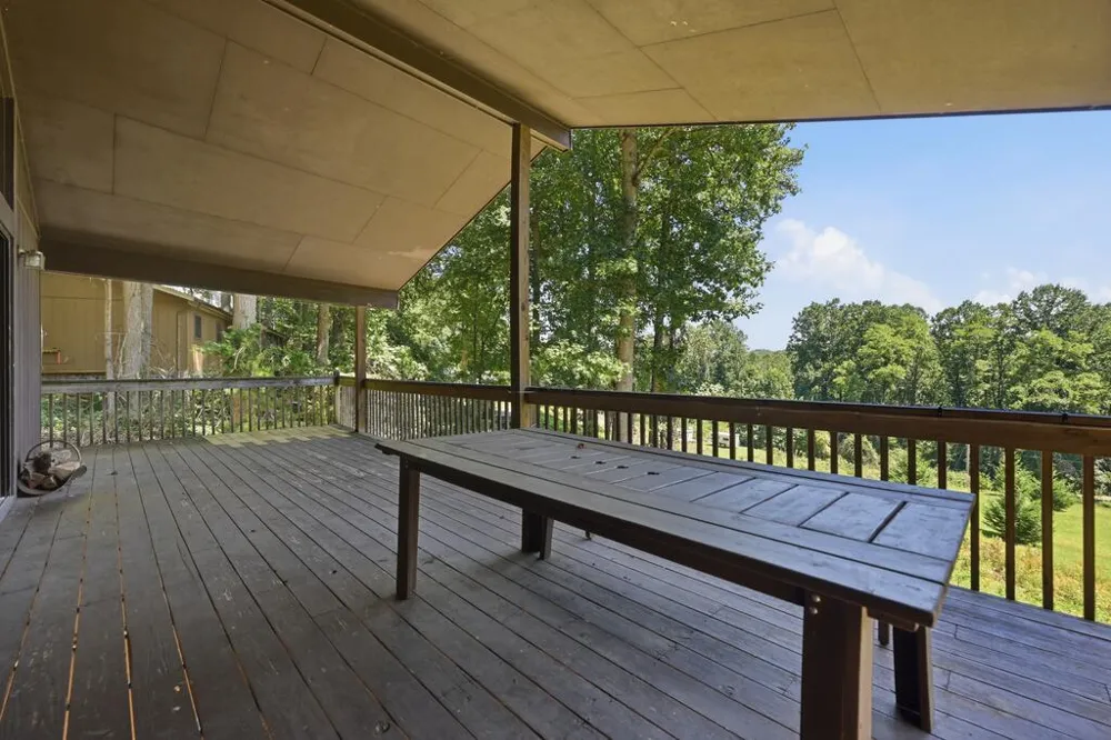 Wake Robin Drive Cullowhee, NC 28723