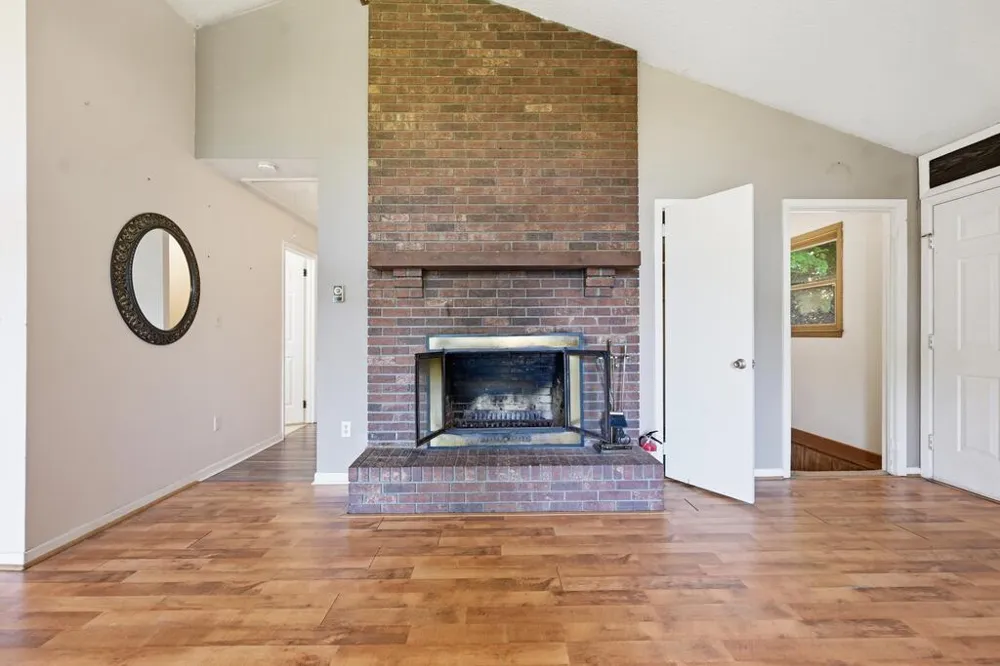 Wake Robin Drive Cullowhee, NC 28723