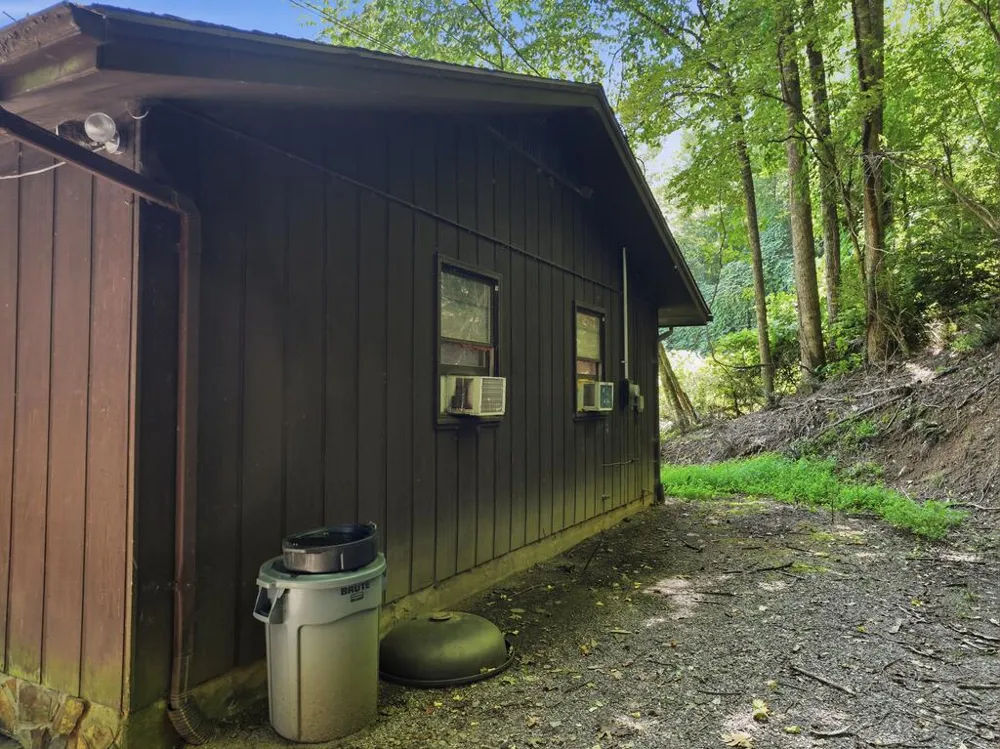 Wake Robin Drive Cullowhee, NC 28723