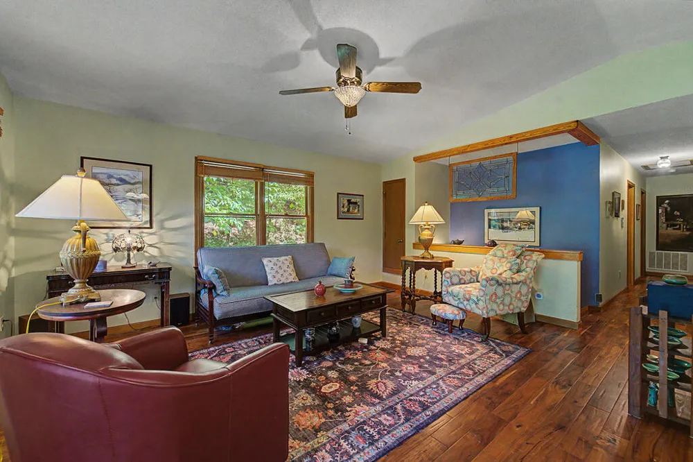 HOLLY TERRACE RD Franklin, NC 28734