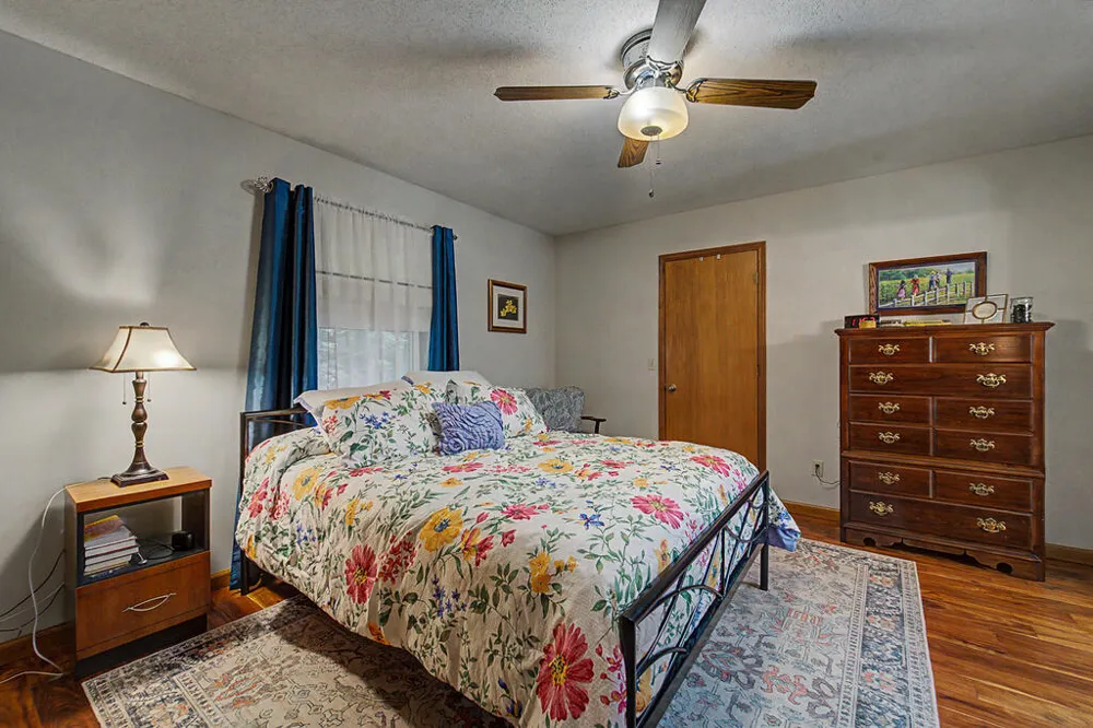 HOLLY TERRACE RD Franklin, NC 28734