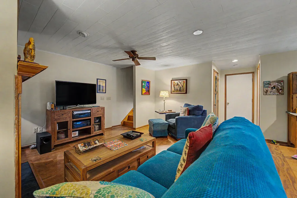 HOLLY TERRACE RD Franklin, NC 28734