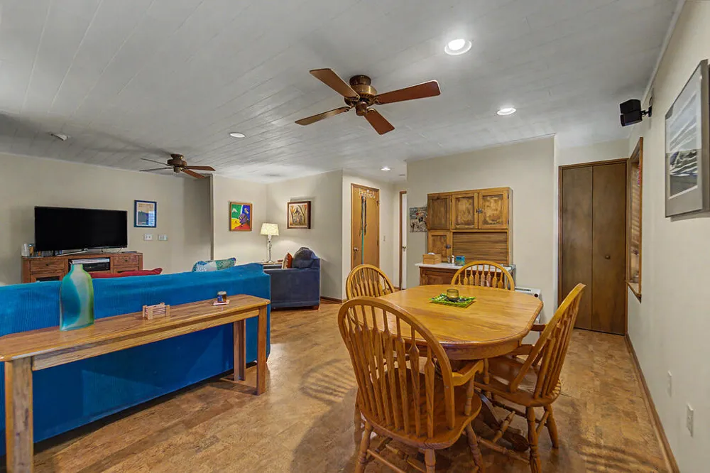 HOLLY TERRACE RD Franklin, NC 28734