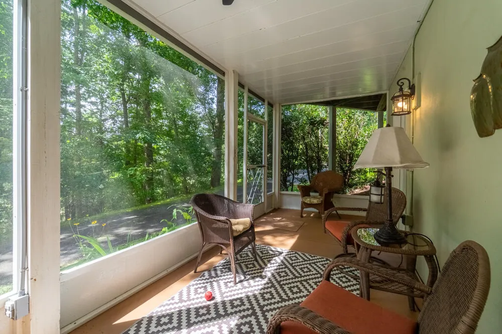 HOLLY TERRACE RD Franklin, NC 28734