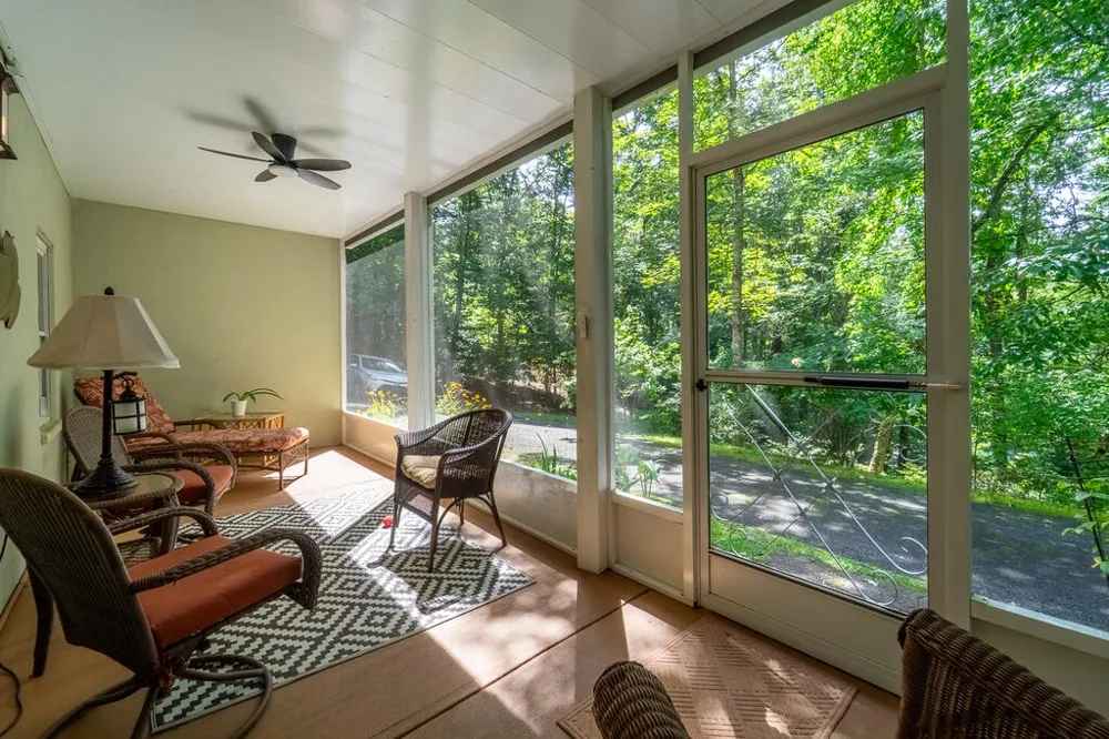 HOLLY TERRACE RD Franklin, NC 28734