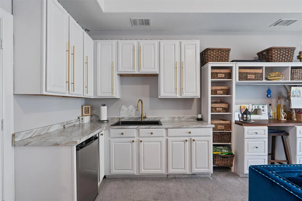 219 Baretta Loop Buda, TX 78610