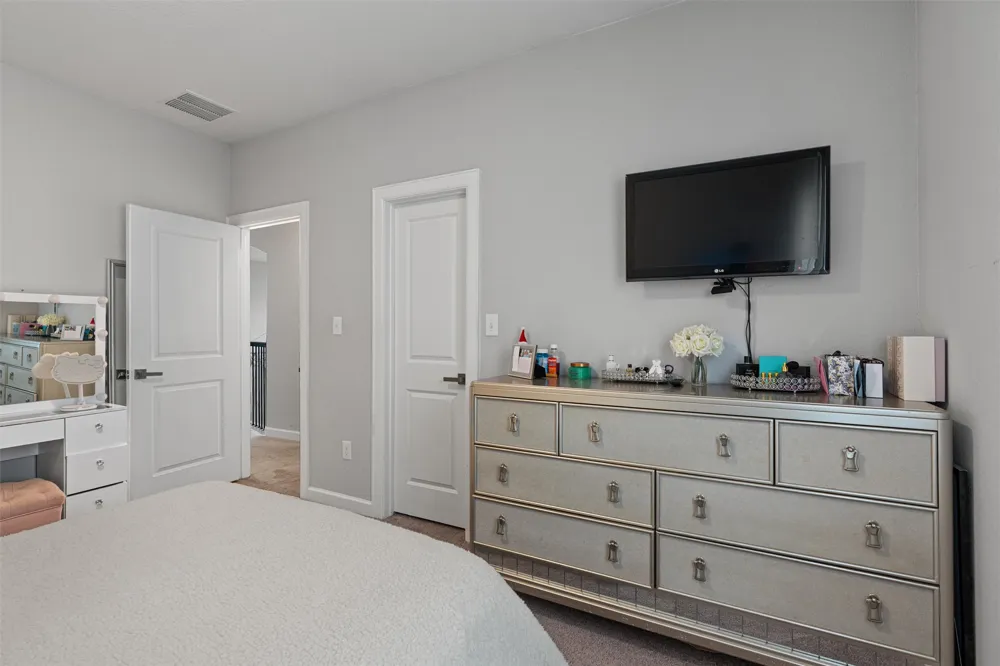 219 Baretta Loop Buda, TX 78610