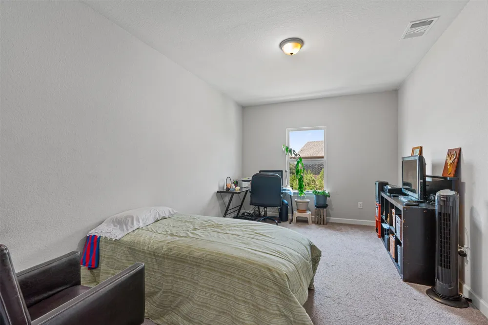219 Baretta Loop Buda, TX 78610