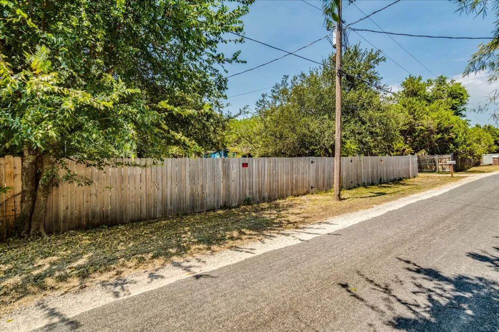 248 Chaparral Drive Liberty Hill, TX 78642