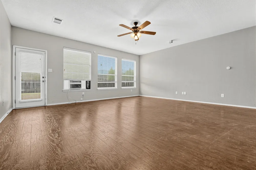 4429 Rolling Water Drive Pflugerville, TX 78660