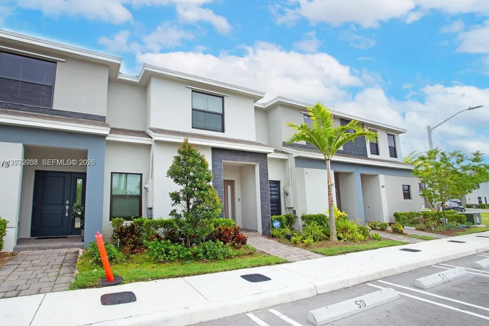 109 NE 3rd Ct Florida City, FL 33034