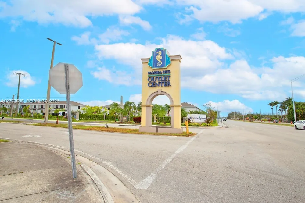 109 NE 3rd Ct Florida City, FL 33034