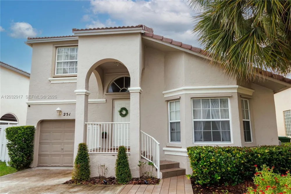 251 NW 151st Ave Pembroke Pines, FL 33028