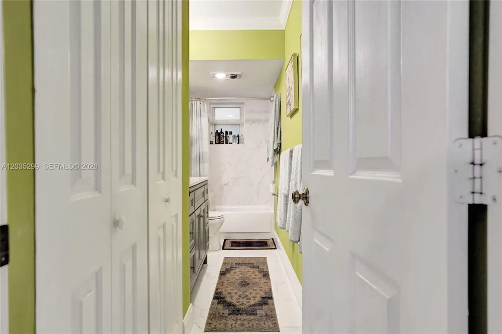 3181 S Ocean Dr #107 Hallandale Beach, FL 33009