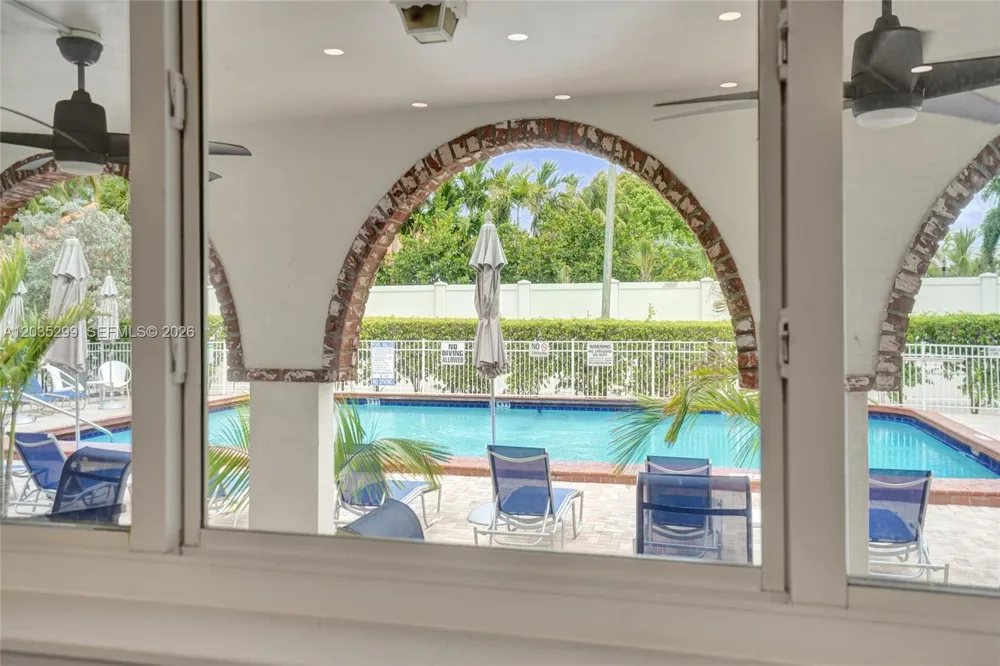 3181 S Ocean Dr #107 Hallandale Beach, FL 33009
