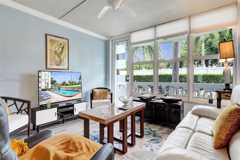 3181 S Ocean Dr #107 Hallandale Beach, FL 33009