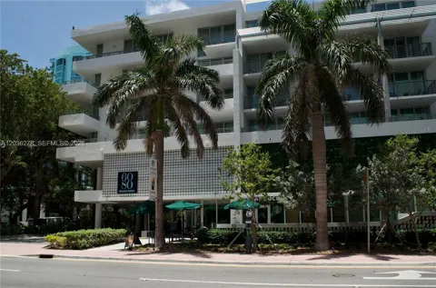 6080 Collins Ave #506