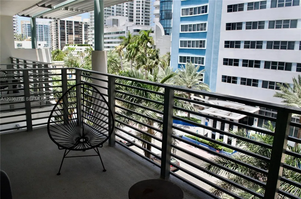 6080 Collins Ave #506 Miami Beach, FL 33140