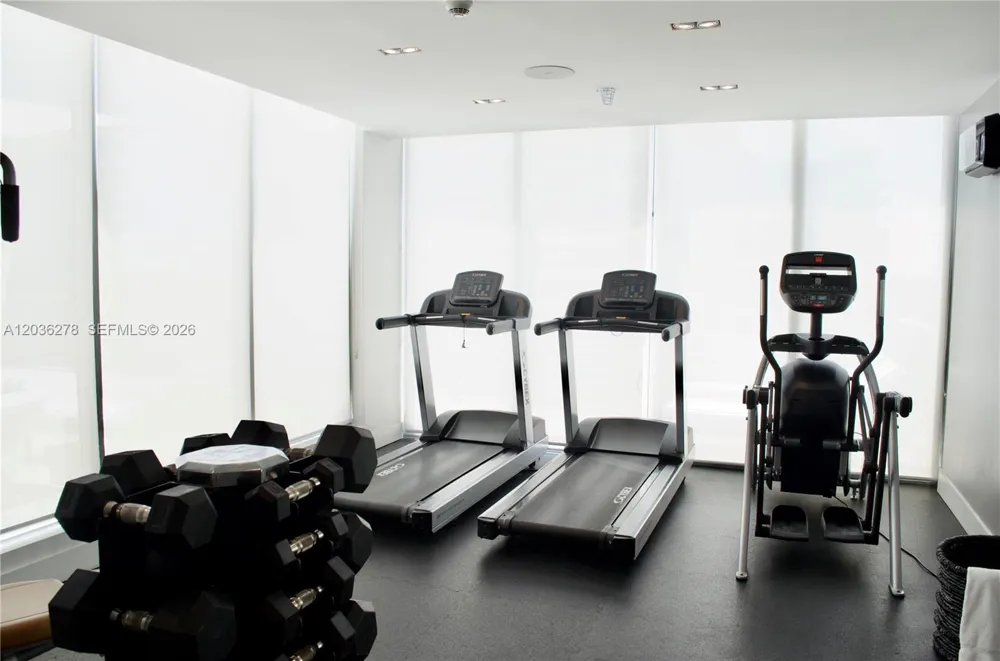6080 Collins Ave #506 Miami Beach, FL 33140
