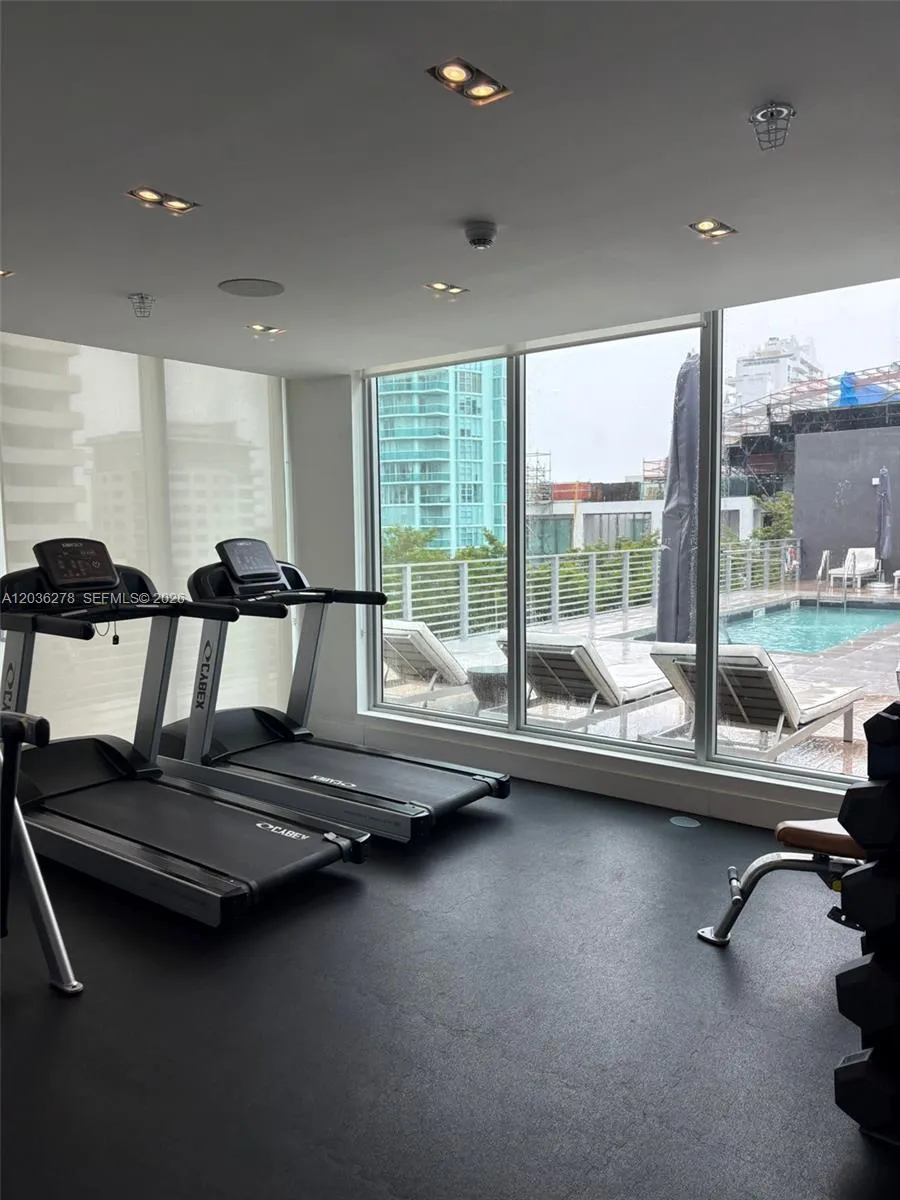 6080 Collins Ave #506 Miami Beach, FL 33140