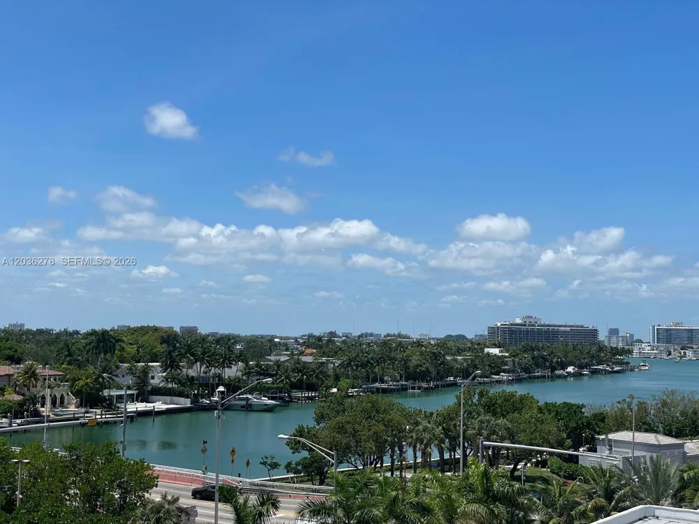6080 Collins Ave #506 Miami Beach, FL 33140