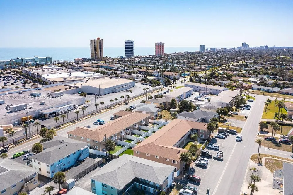 2550 Tulane Ave #101 Daytona, FL 32118