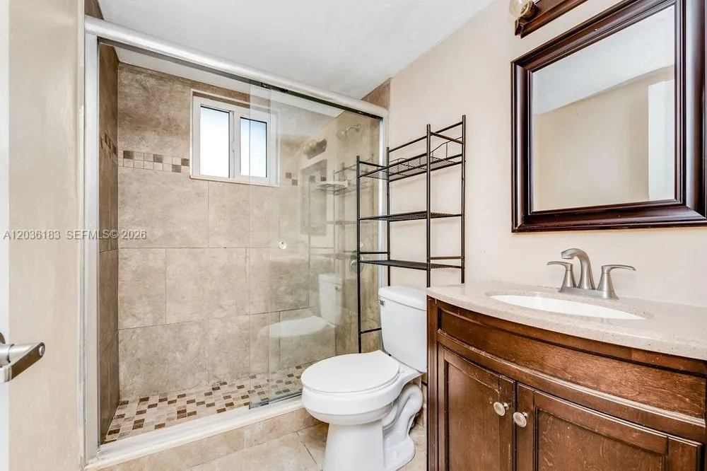2550 Tulane Ave #101 Daytona, FL 32118