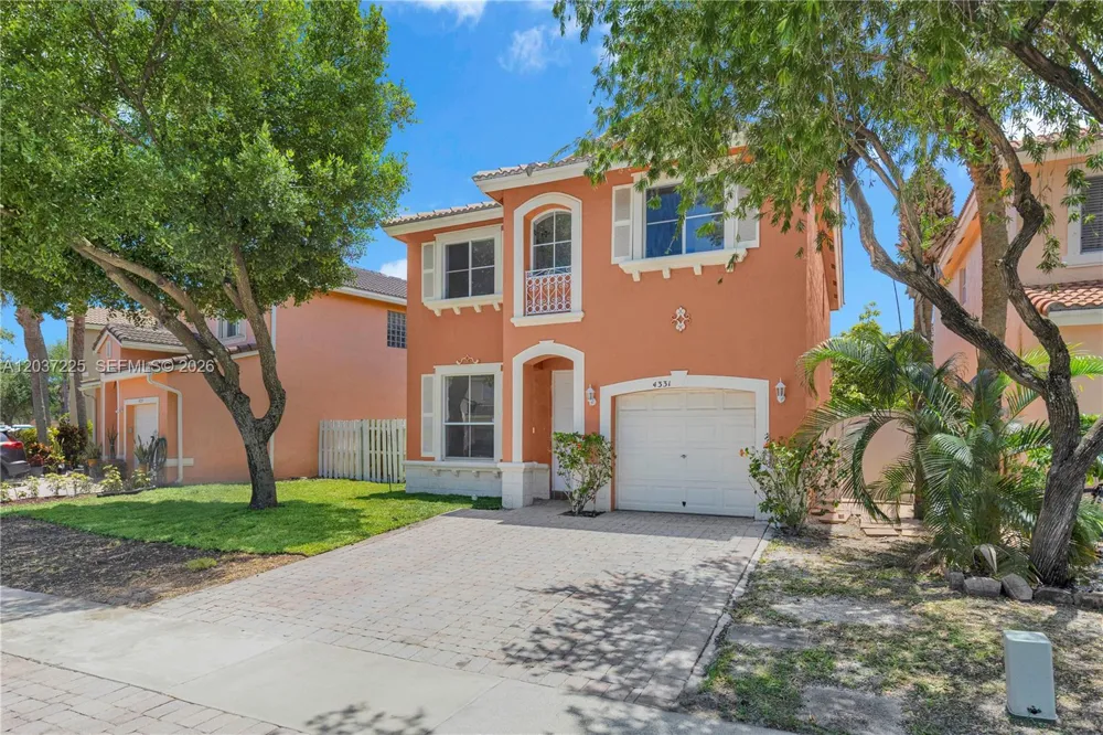 4331 Lake Tahoe Cir West Palm Beach, FL 33409