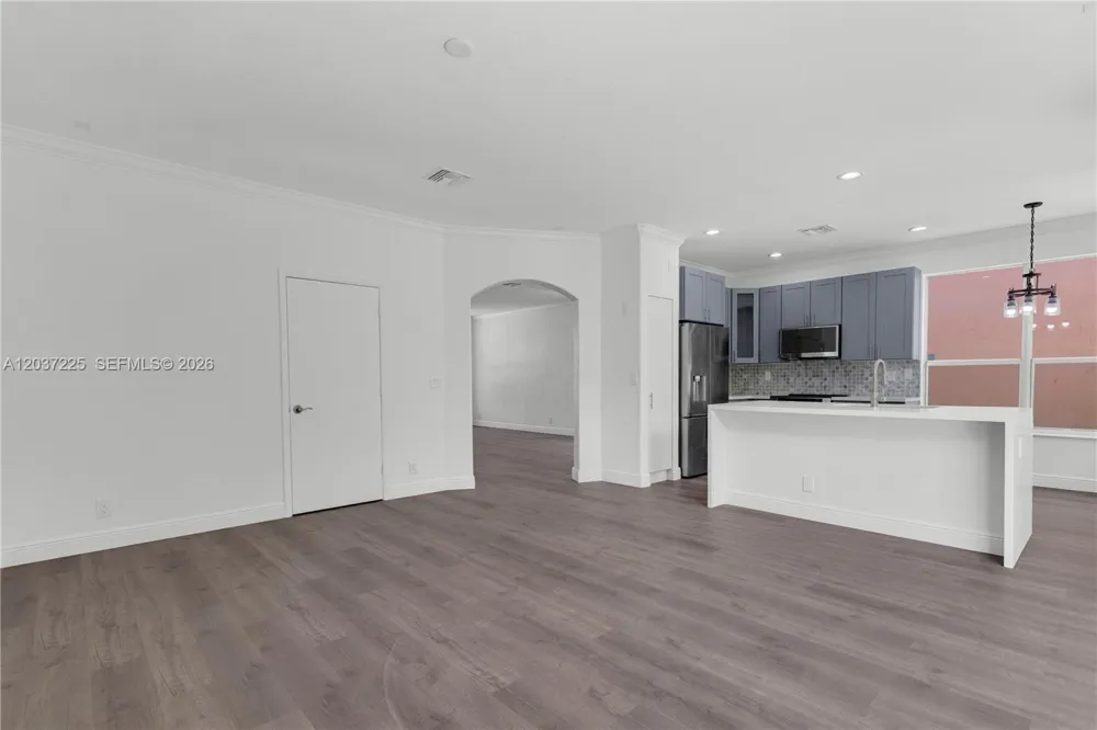 4331 Lake Tahoe Cir West Palm Beach, FL 33409