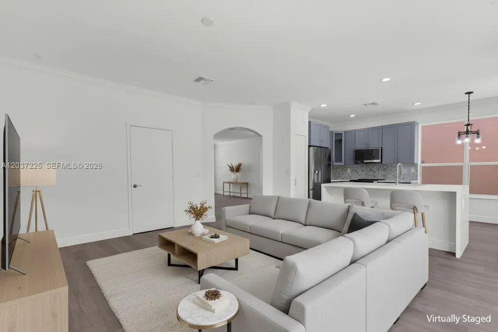 4331 Lake Tahoe Cir West Palm Beach, FL 33409
