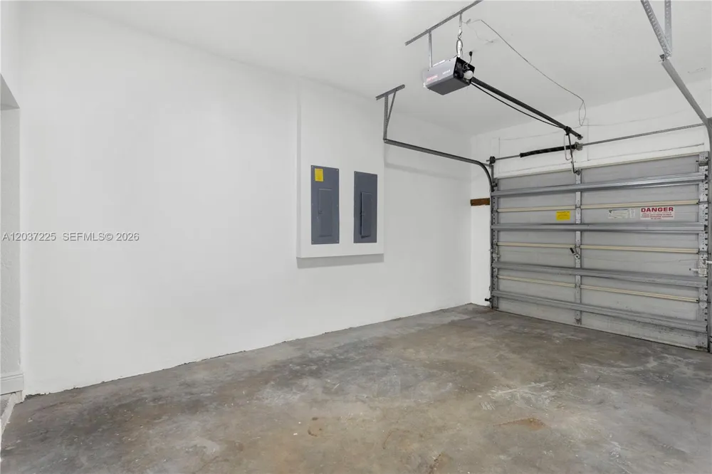 4331 Lake Tahoe Cir West Palm Beach, FL 33409