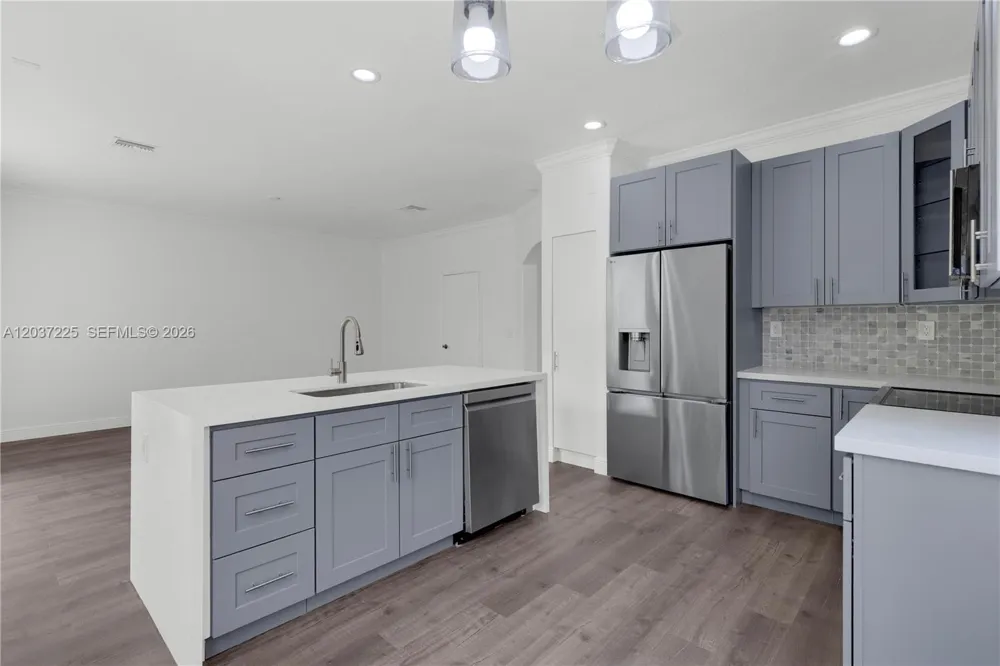 4331 Lake Tahoe Cir West Palm Beach, FL 33409