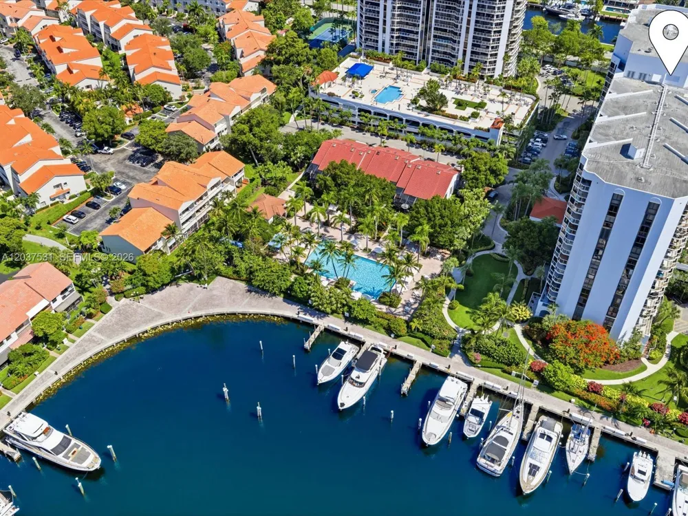 3610 Yacht Club Dr #702 Aventura, FL 33180