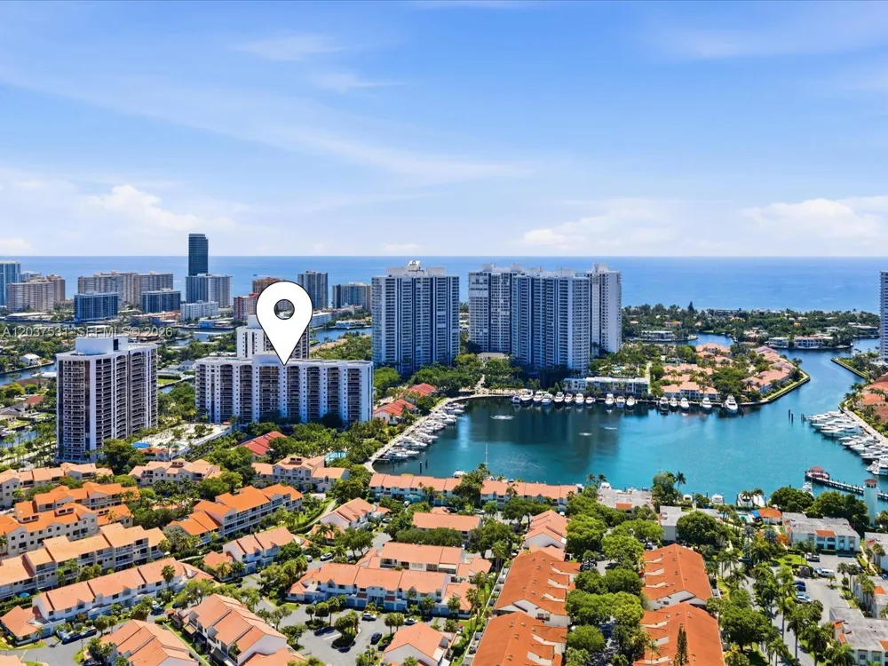 3610 Yacht Club Dr #702 Aventura, FL 33180
