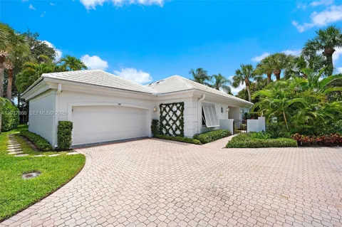 4501 Captains Way