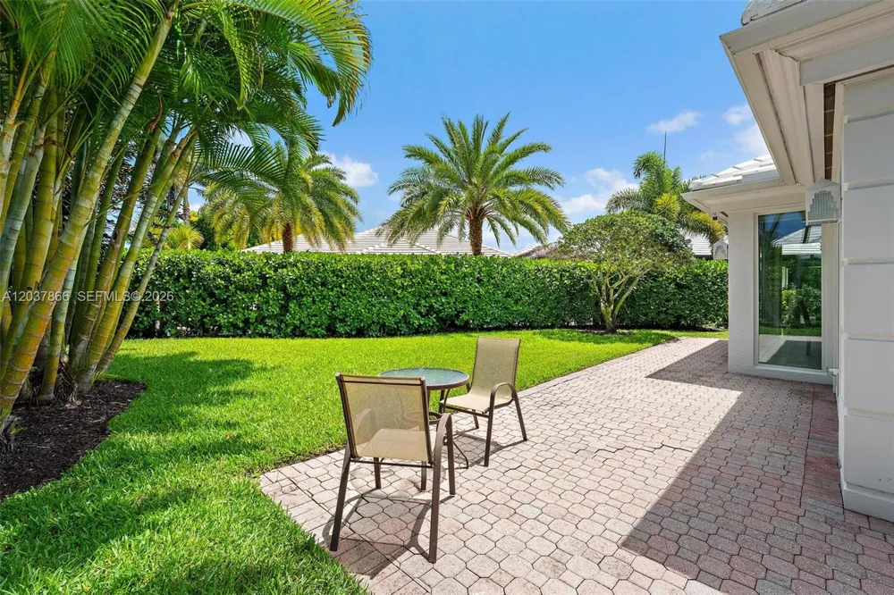 4501 Captains Way Jupiter, FL 33477