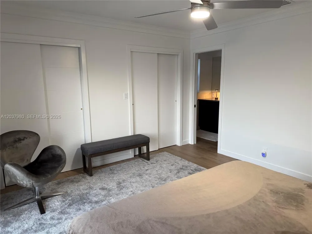 2100 NE 24th St Wilton Manors, FL 33305