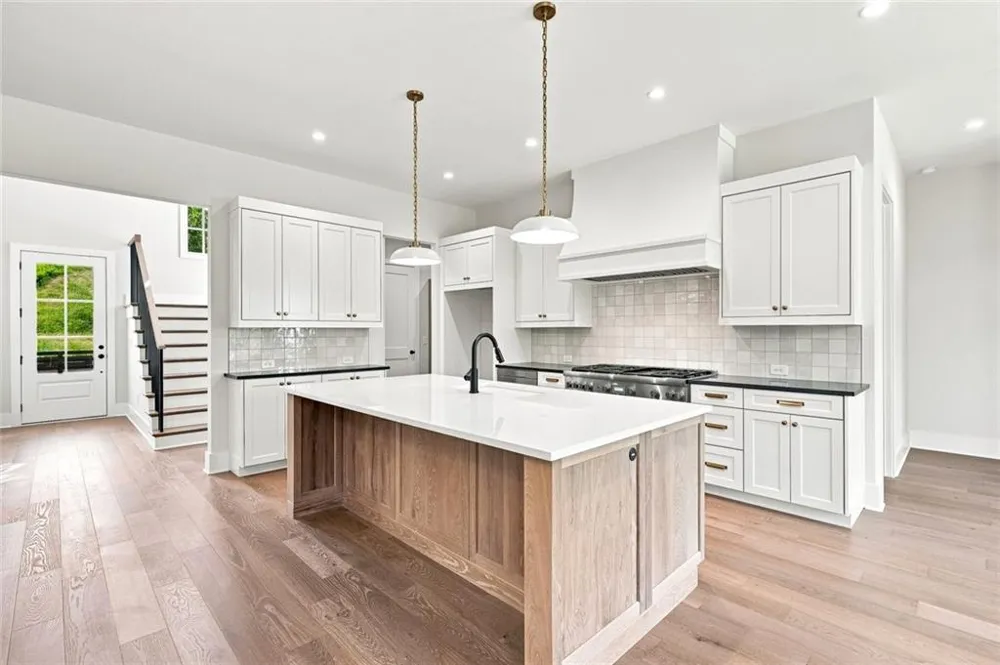 144 Daxton Drive Canton, GA 30115