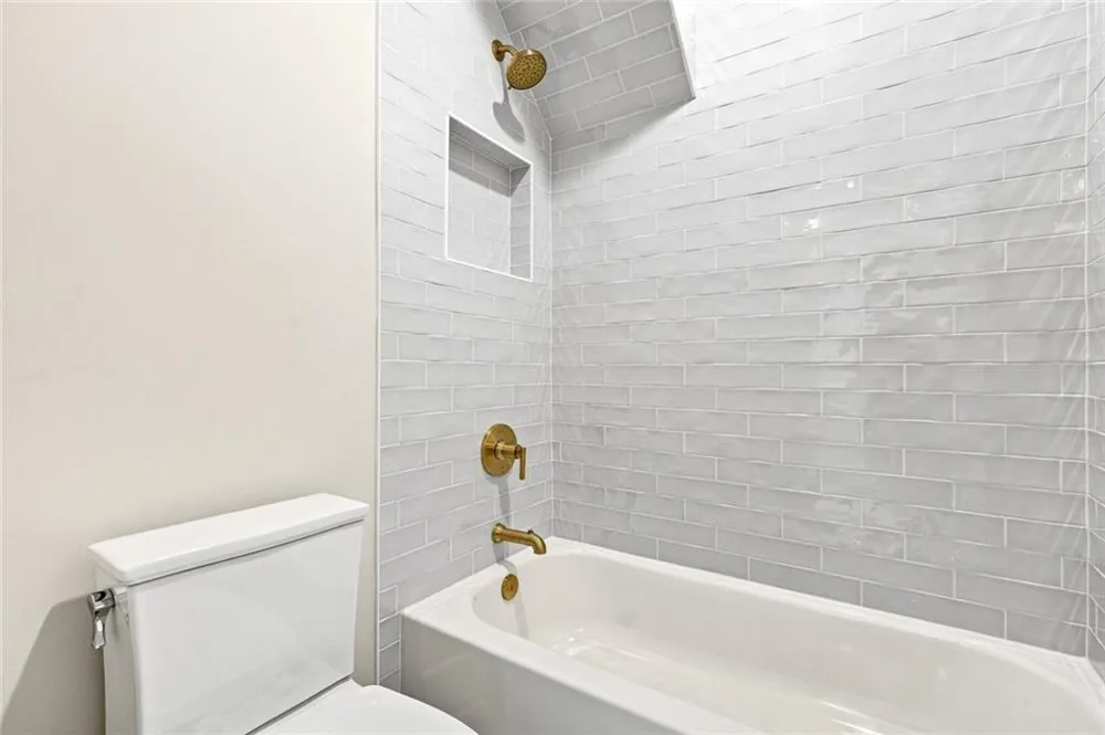 144 Daxton Drive Canton, GA 30115