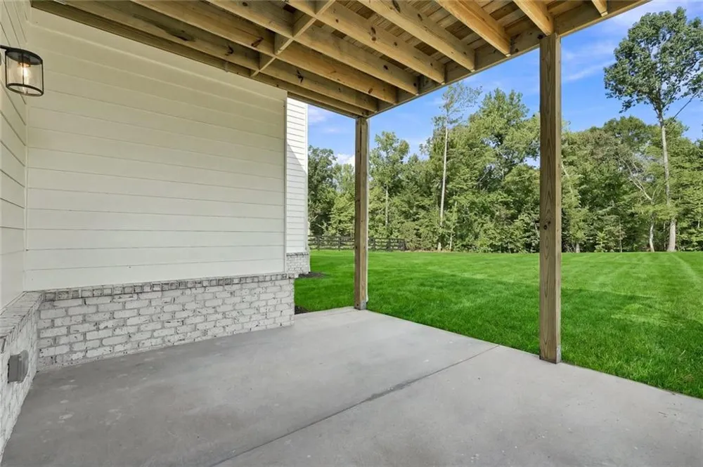 144 Daxton Drive Canton, GA 30115
