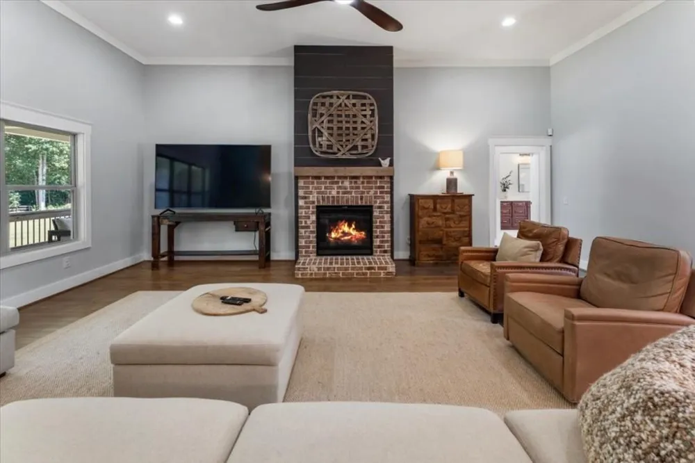 915 Pool Road Hiram, GA 30141