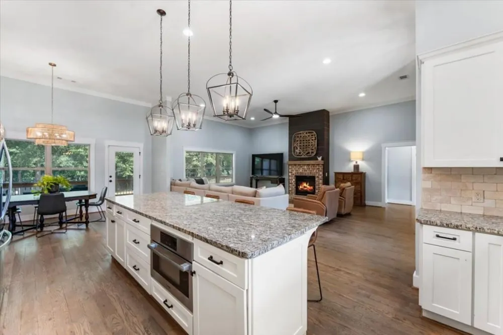 915 Pool Road Hiram, GA 30141