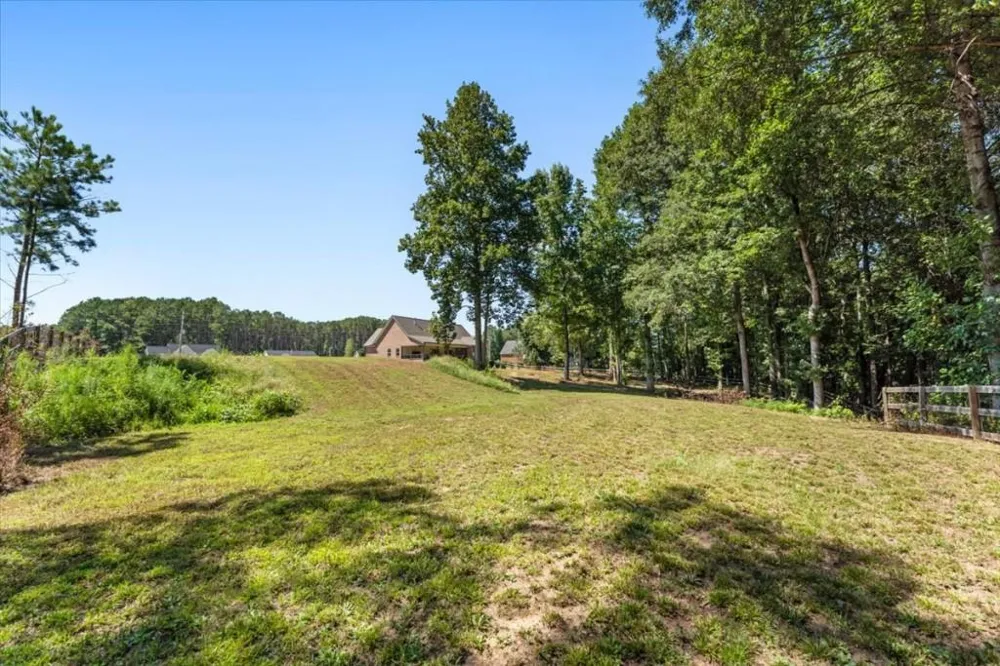 915 Pool Road Hiram, GA 30141