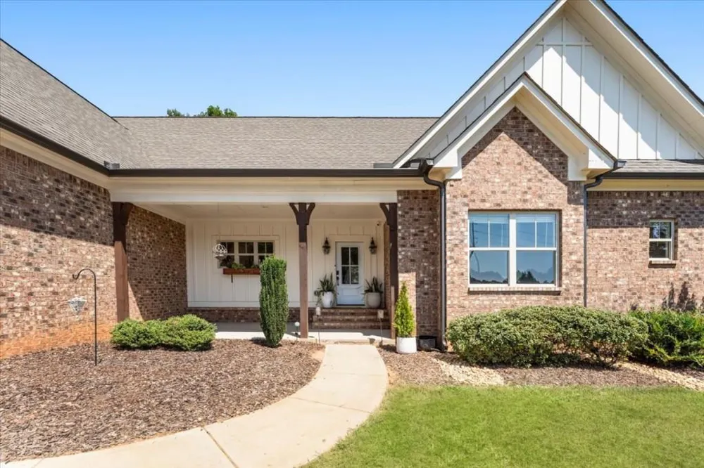 915 Pool Road Hiram, GA 30141