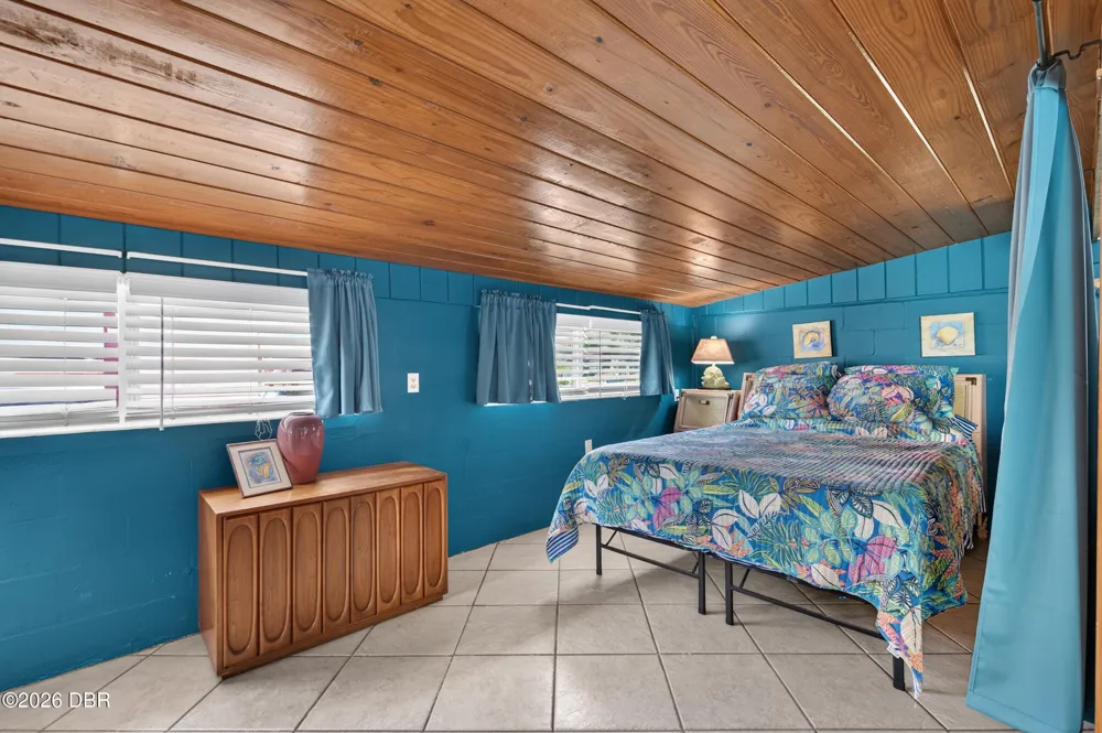 102 Essex Drive Ormond Beach, FL 32176