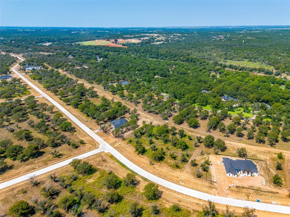 2400 Marvin Drive Granbury, TX 76049