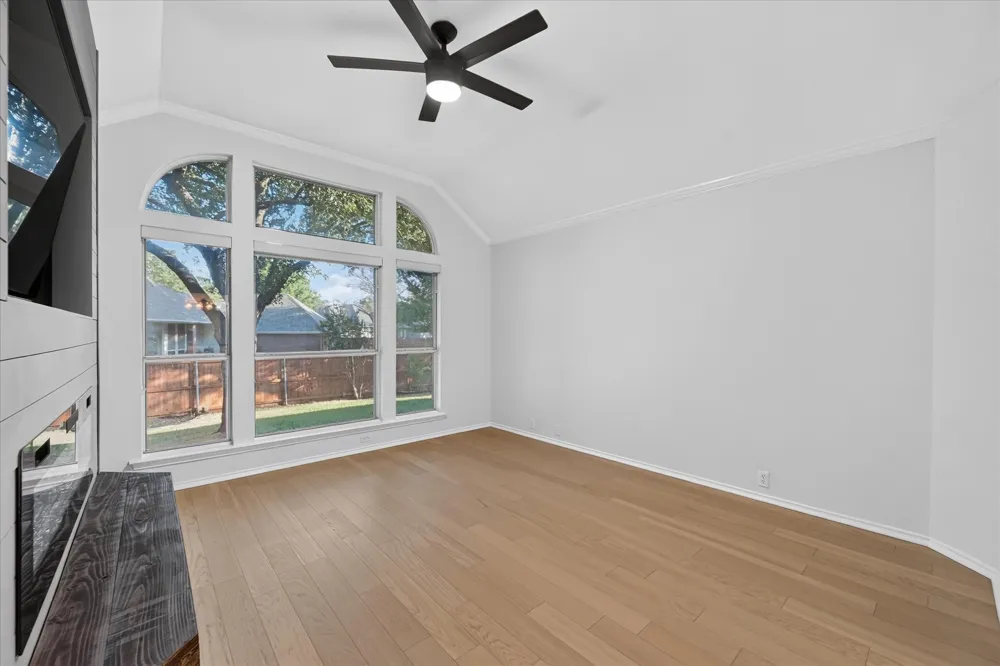 709 Coal Creek Drive Mansfield, TX 76063